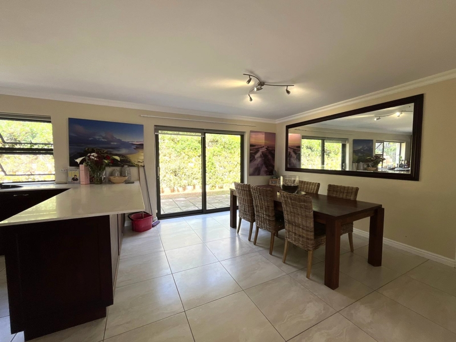 5 Bedroom Property for Sale in Knysna Heights Western Cape